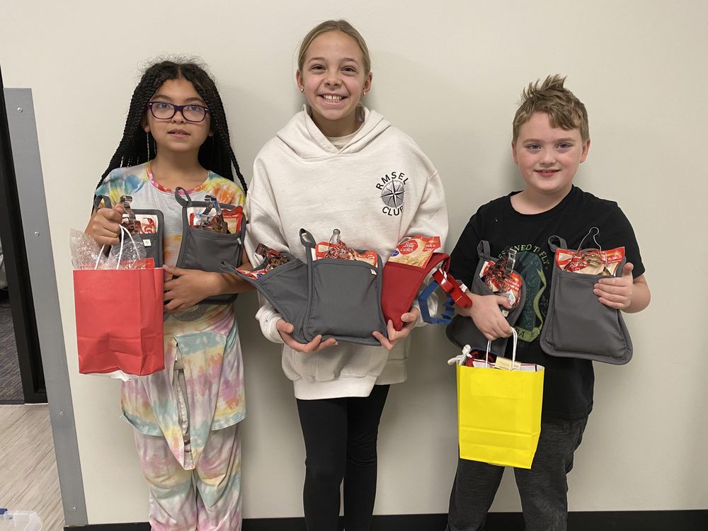 Evelyn, Dan, & Layla - Colorado